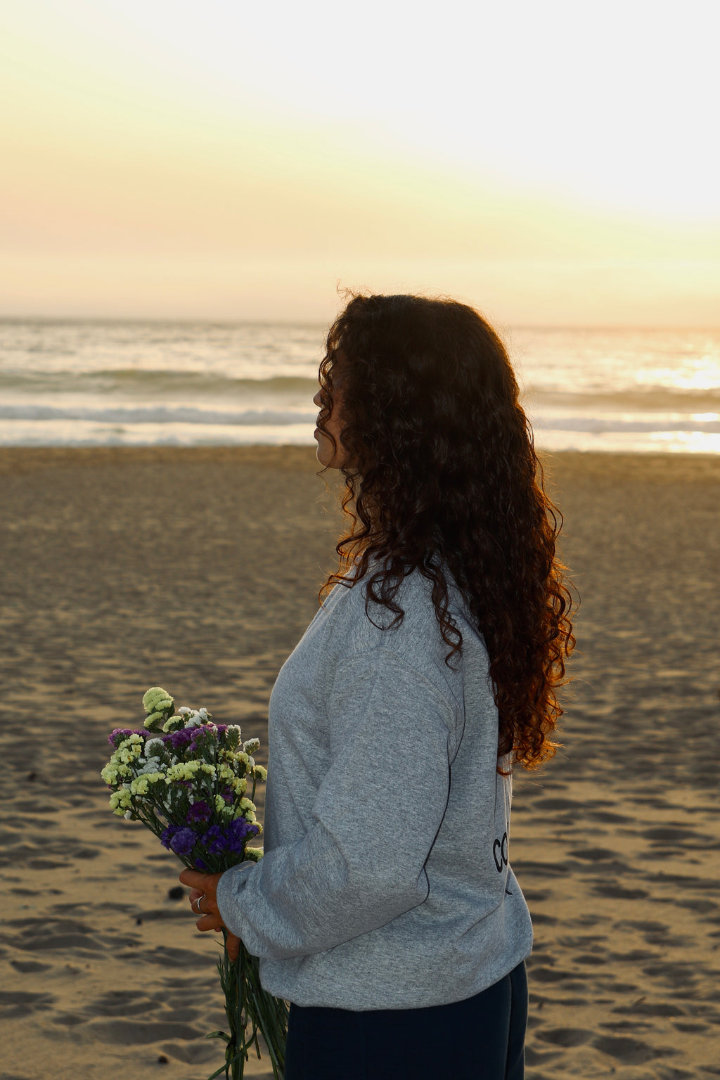 CREWNECK "COM AMOR" RAINY CLOUD