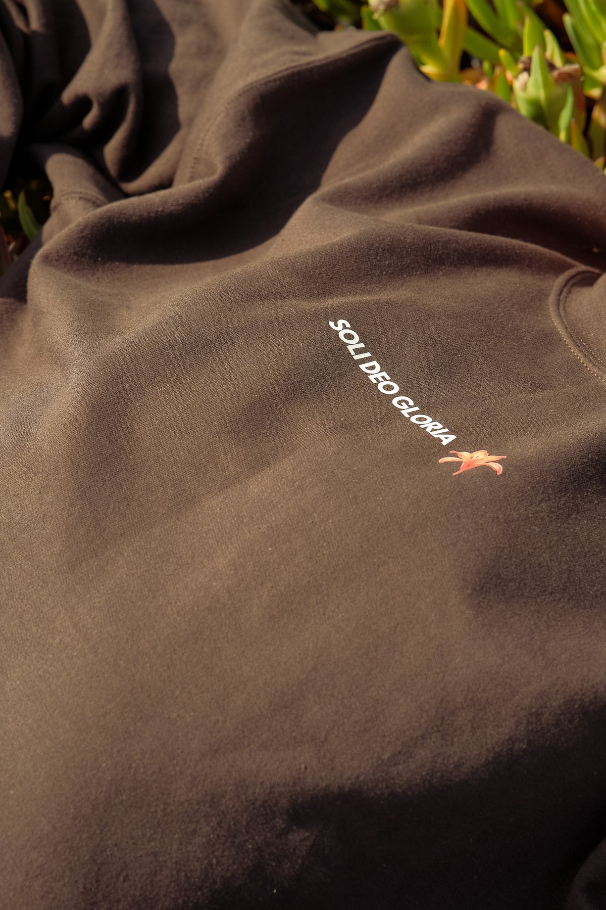 CREWNECK "COM AMOR" COCOA
